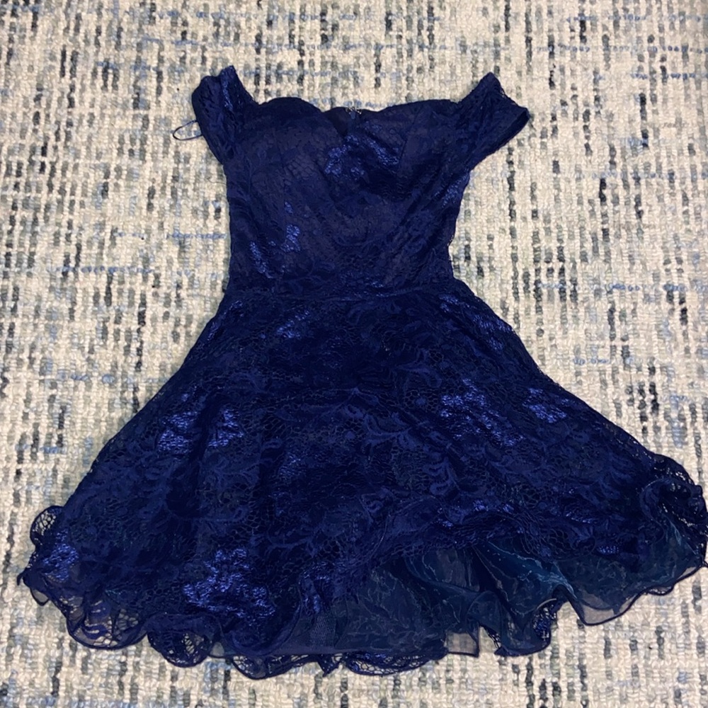Homecoming dress - Picture 3 of 4